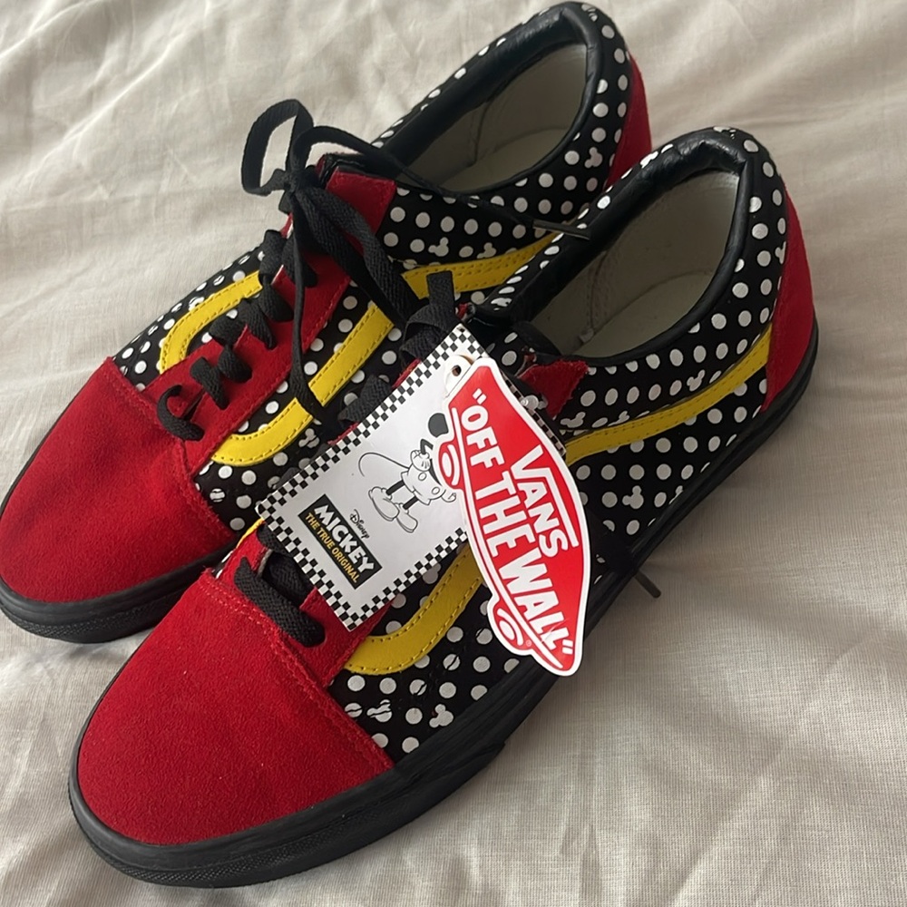 Vans Mens Disney Mickey Mouse Sneakers - Picture 2 of 12